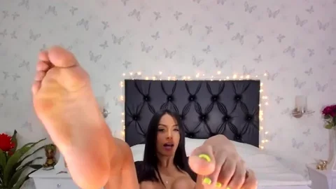 Barbiexbitch shemale webcam banging