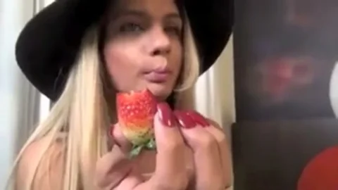 busty transsexual strokeing enormous erect wang